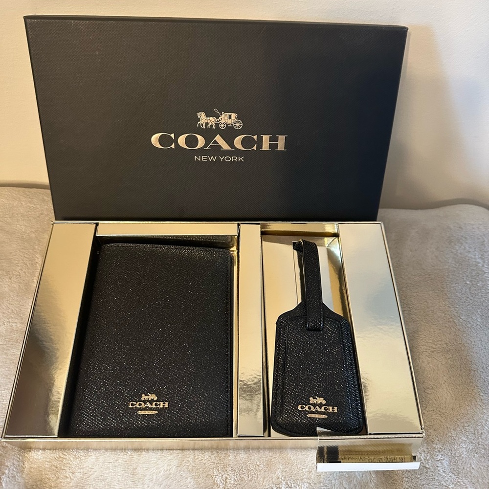 Coach passport wallet and luggage tag
